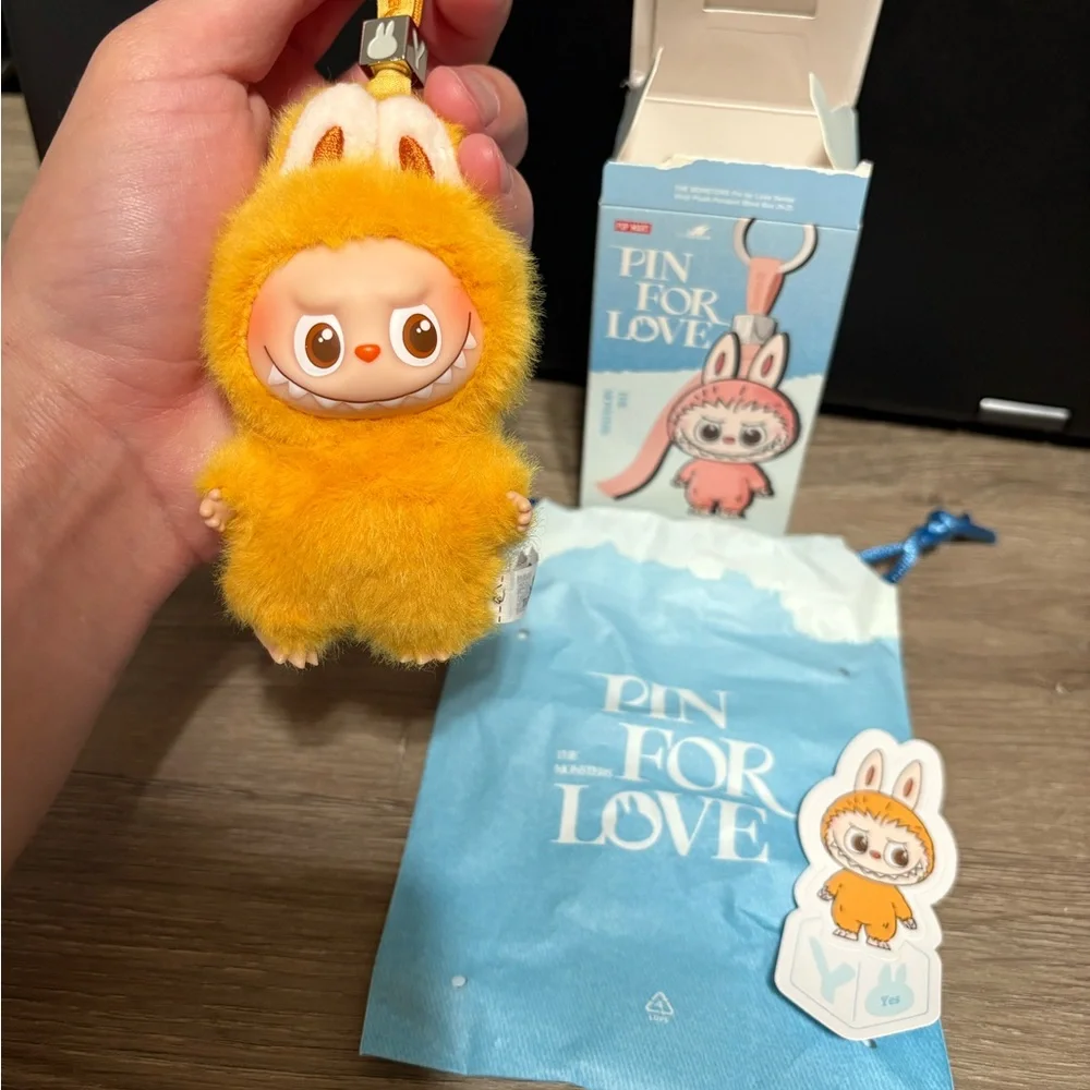 POP MART Labubu V4 The Monsters Pin For Love Alphabet Plush Pendant - Letter Y